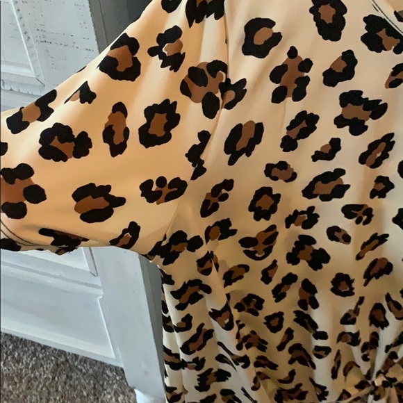 Leopard Tunic- BNWOT - Picture 2 of 6